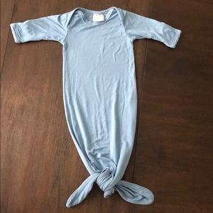 Spearmint Love infant knotted gown and hat set